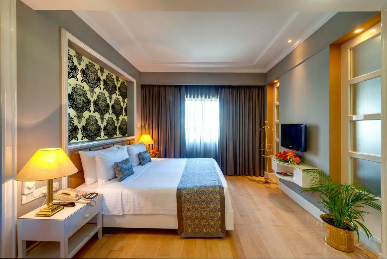 Kenilworth Hotel, Calcutta Extérieur photo